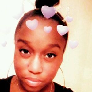 Meet your Posher, Roberta